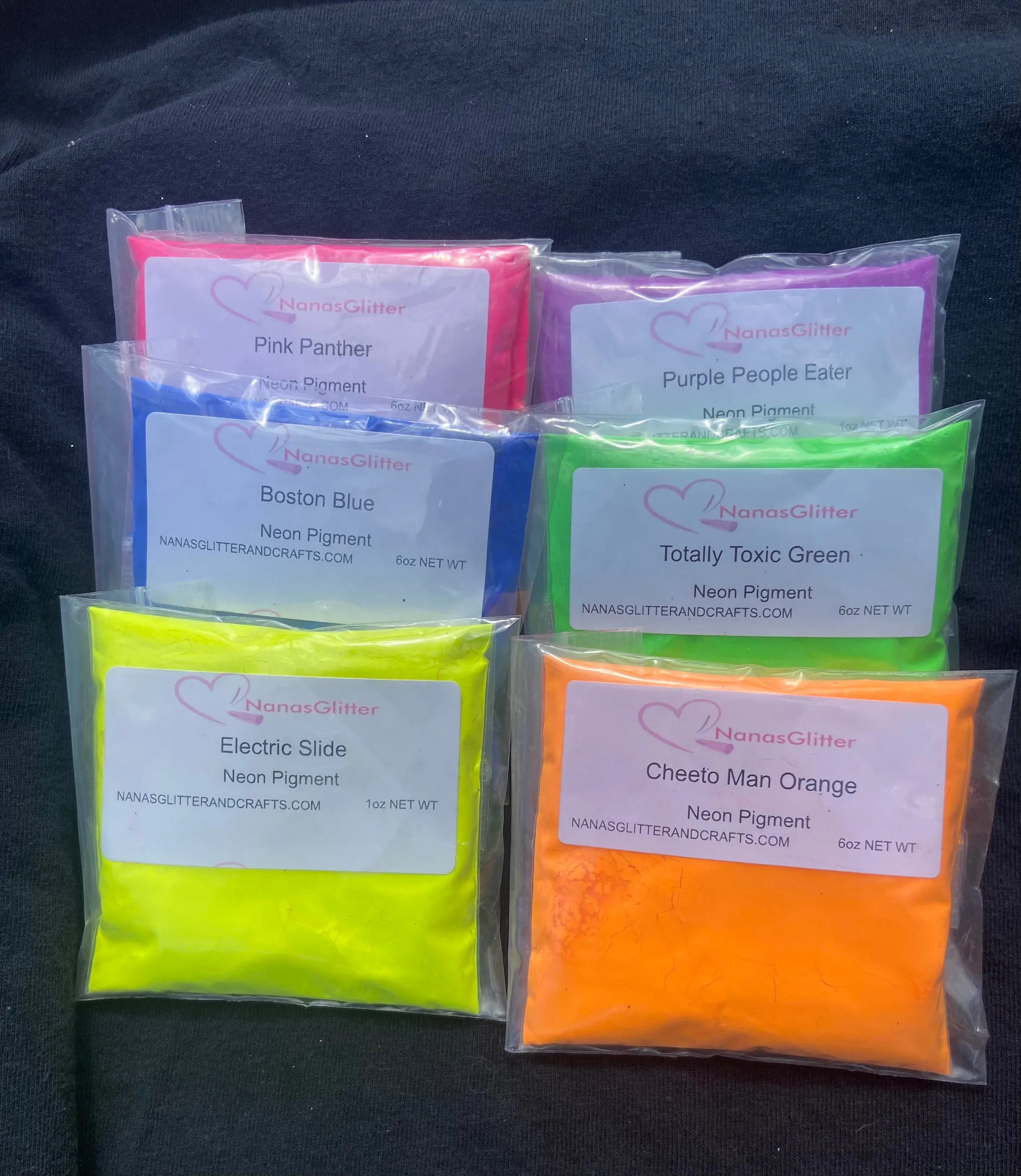 Neon pigment set